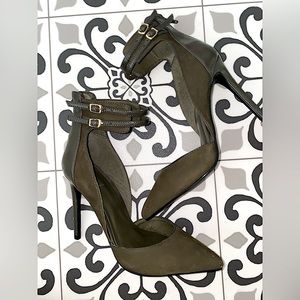 BRAND NEW ALDO HEELS